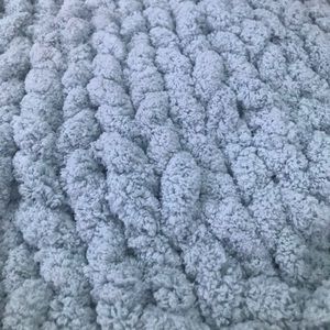 Chunky knit blanket